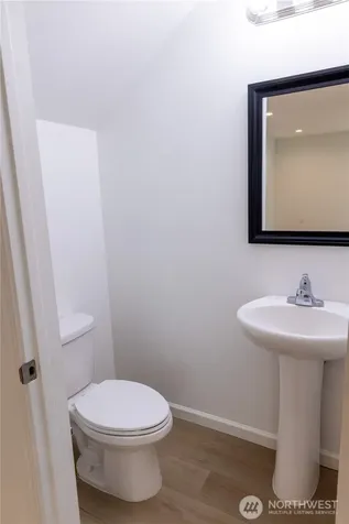 1344 Theo Way Rock Island WA 98850
