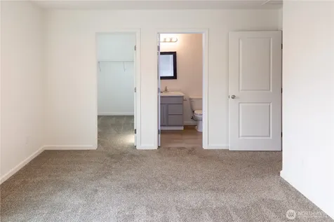 1344 Theo Way Rock Island WA 98850