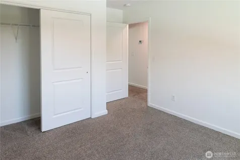 1344 Theo Way Rock Island WA 98850