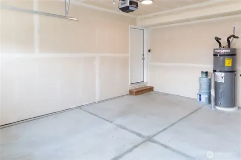 1344 Theo Way Rock Island WA 98850