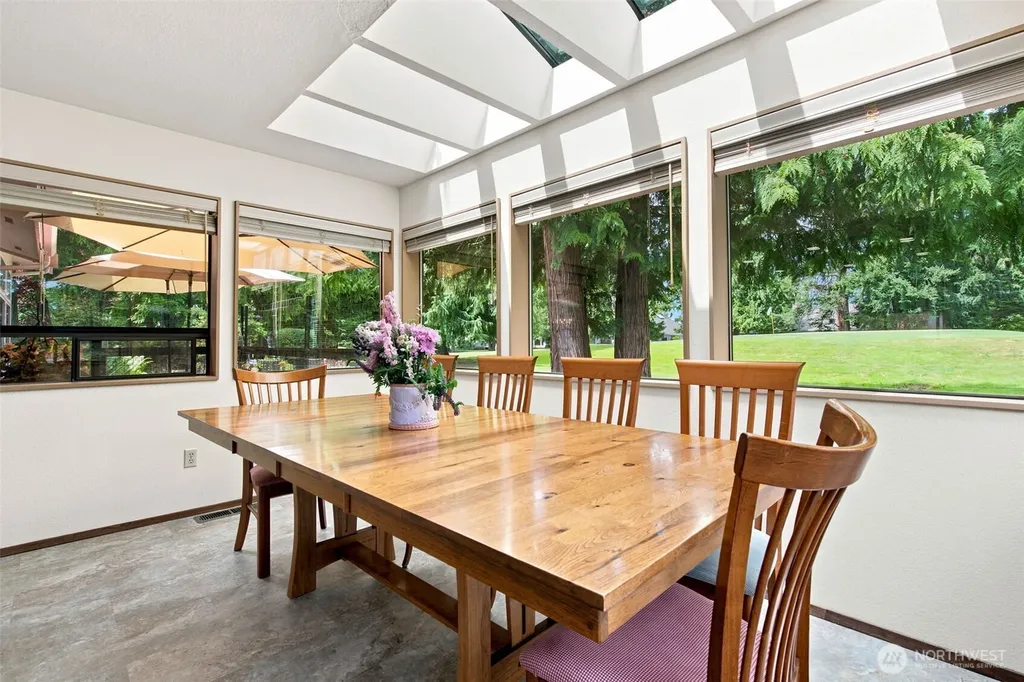 106 Fairway Place Sequim WA 98382