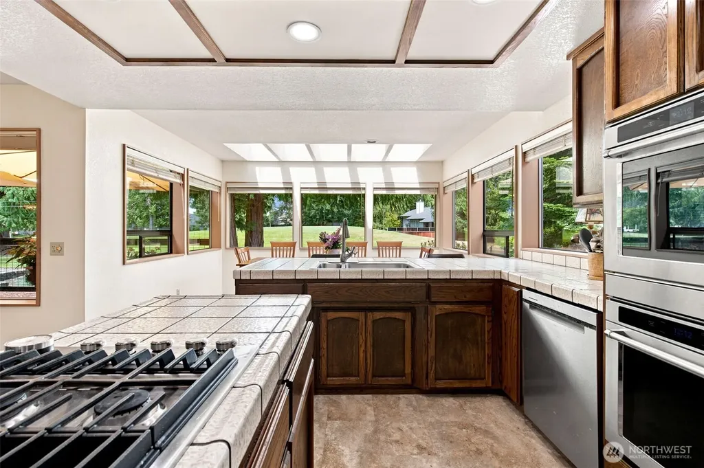 106 Fairway Place Sequim WA 98382