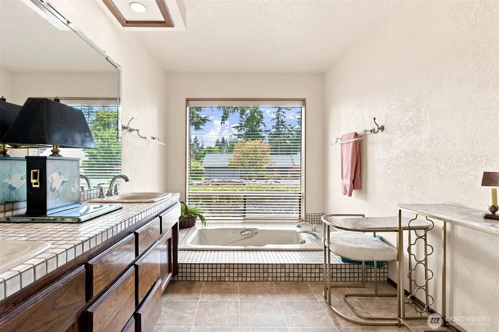 106 Fairway Place Sequim WA 98382