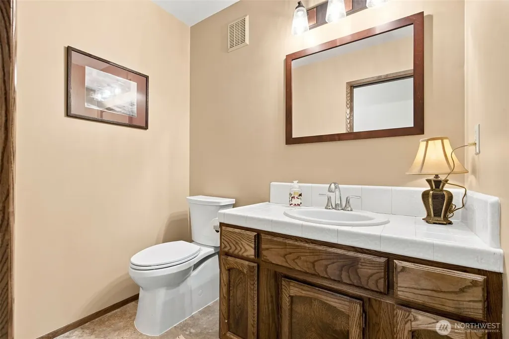 106 Fairway Place Sequim WA 98382