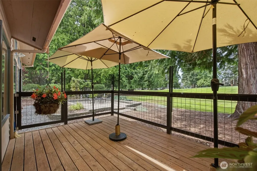 106 Fairway Place Sequim WA 98382