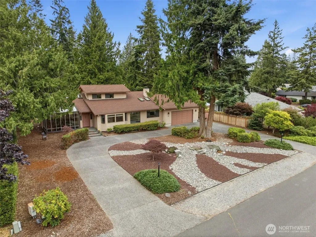 106 Fairway Place Sequim WA 98382