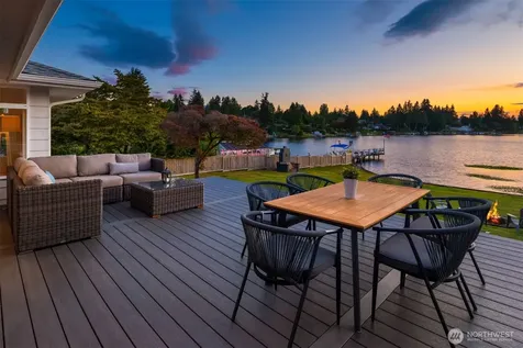 15413 11th Avenue SW Burien WA 98166
