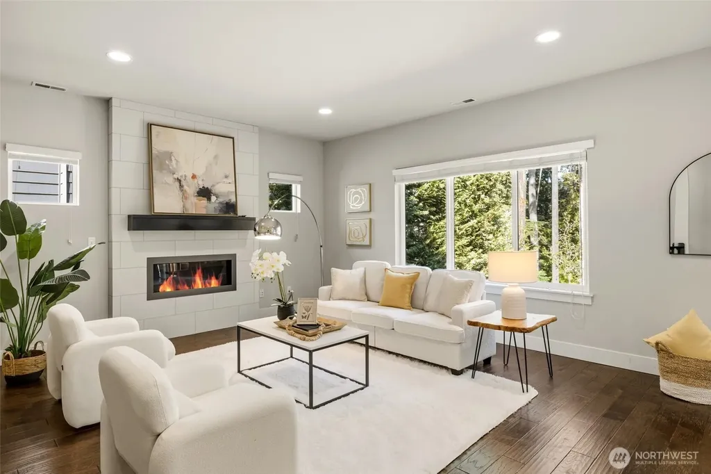 18023 44th Drive SE Bothell WA 98012