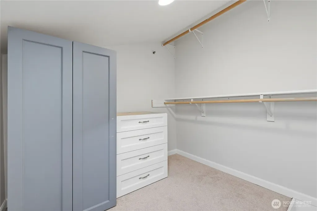 13957 NE 60th Way Redmond WA 98052