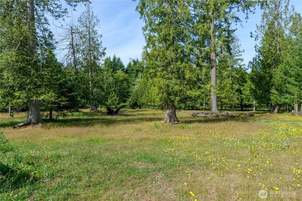 332 Whiskey Creek Beach Road Port Angeles WA 98363