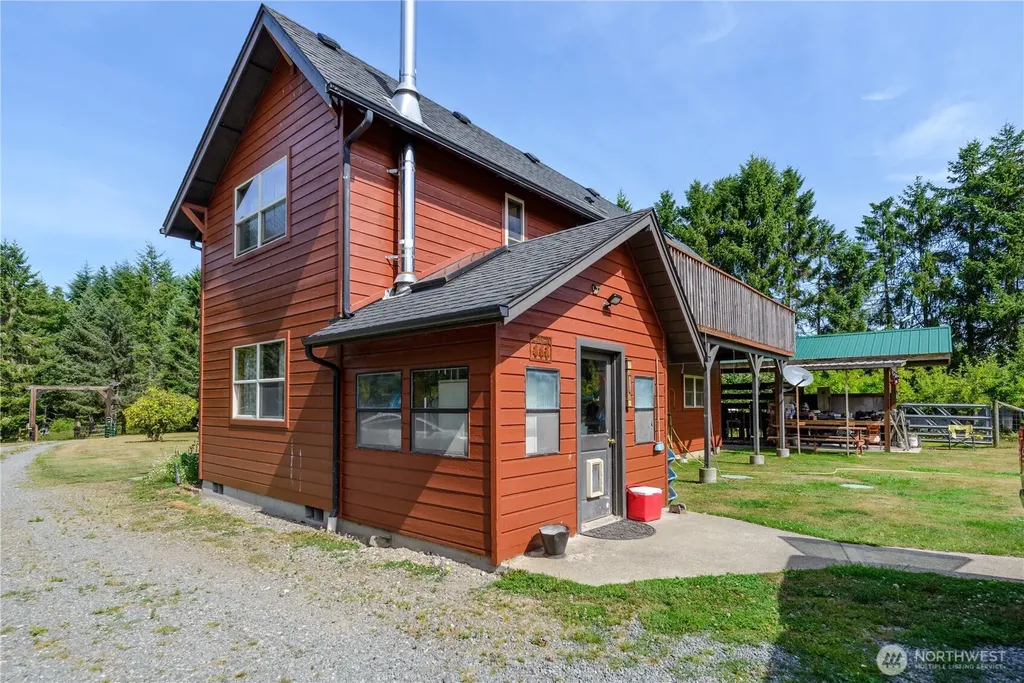 332 Whiskey Creek Beach Road Port Angeles WA 98363