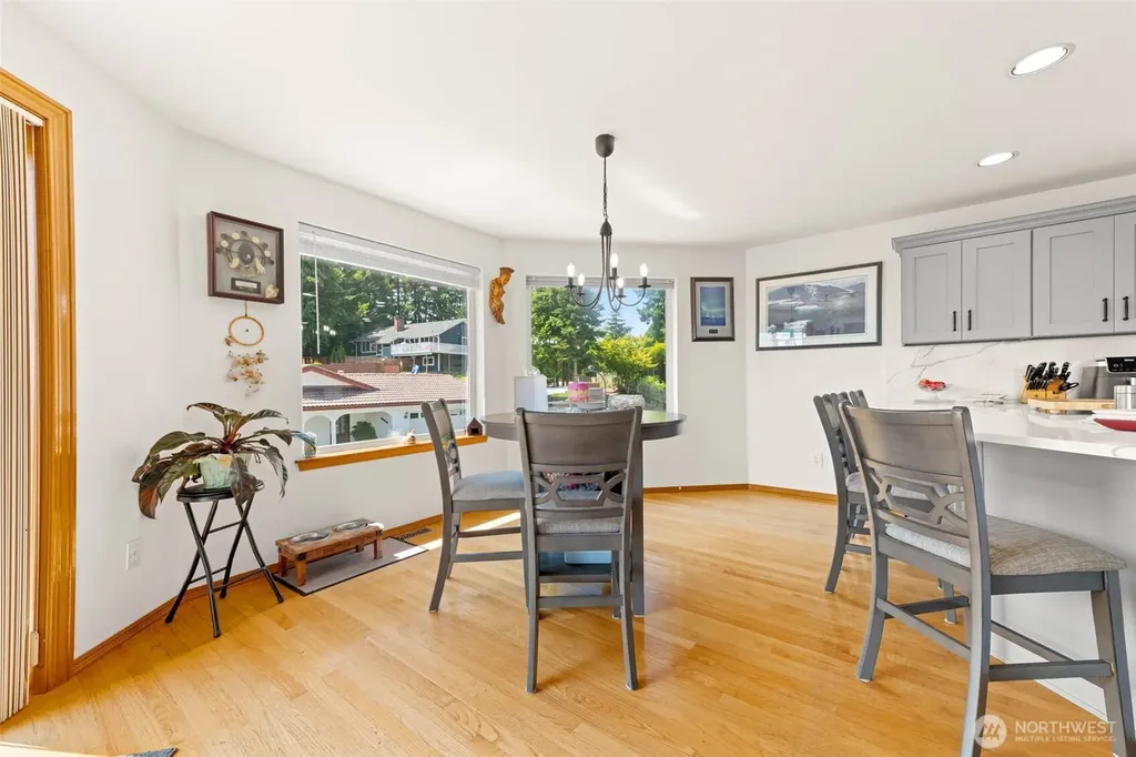 11002 Moller Drive NW Gig Harbor WA 98332