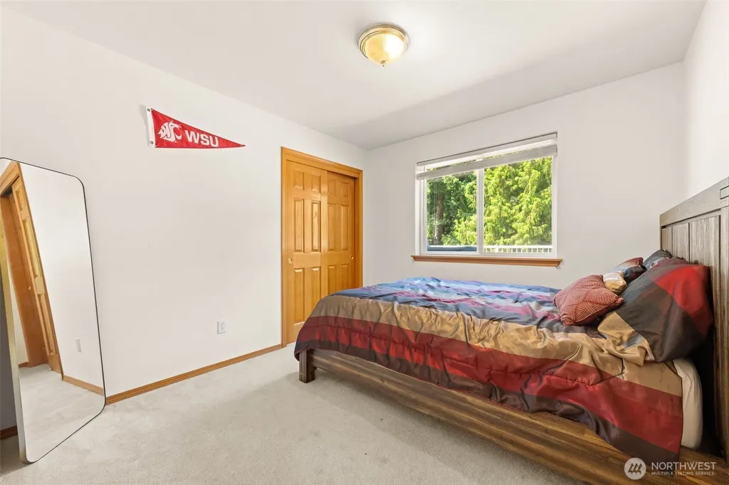 11002 Moller Drive NW Gig Harbor WA 98332