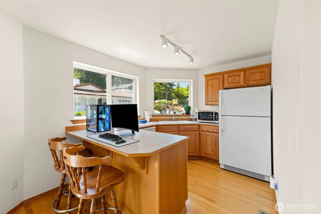 11002 Moller Drive NW Gig Harbor WA 98332