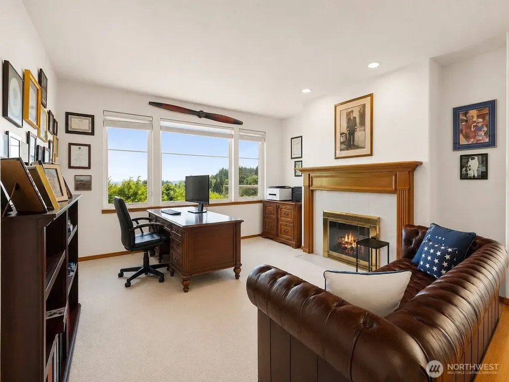 11002 Moller Drive NW Gig Harbor WA 98332