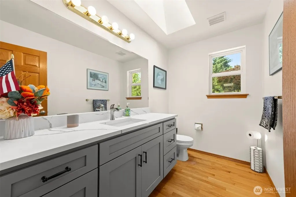 11002 Moller Drive NW Gig Harbor WA 98332
