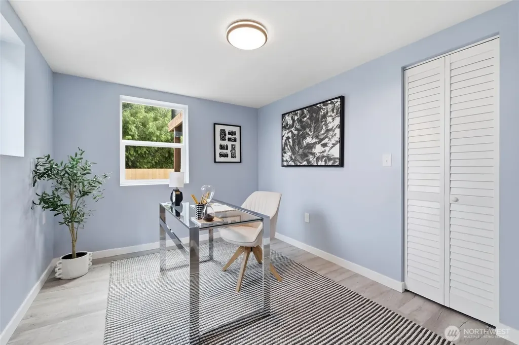 2517 23rd Avenue Seattle WA 98144