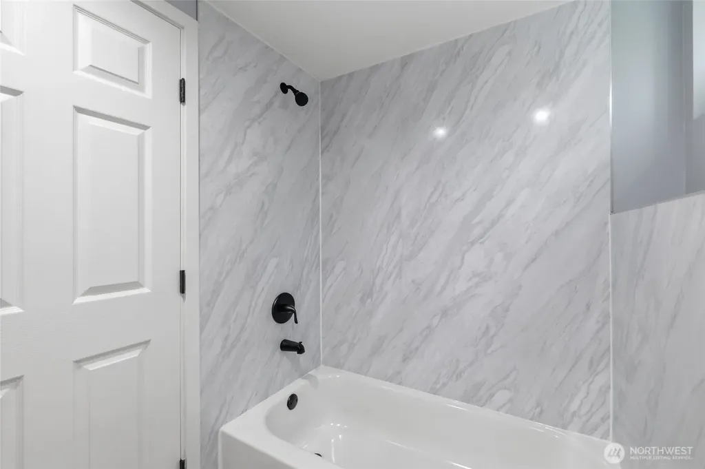 2517 23rd Avenue Seattle WA 98144