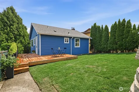 2517 23rd Avenue Seattle WA 98144
