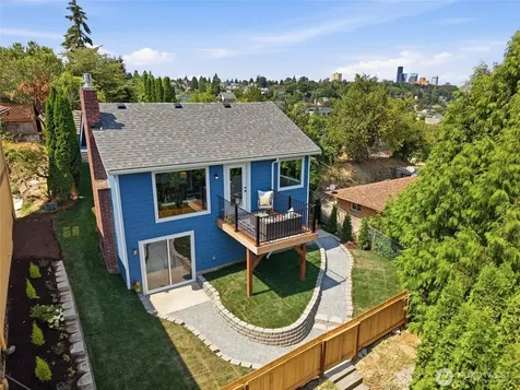 2517 23rd Avenue Seattle WA 98144