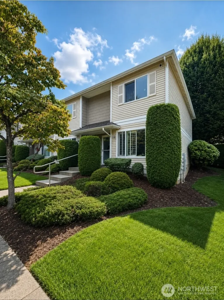 4016 7th Street SW Puyallup WA 98373
