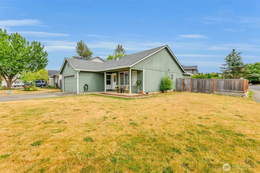 2520 NW 3rd Way Battle Ground WA 98604
