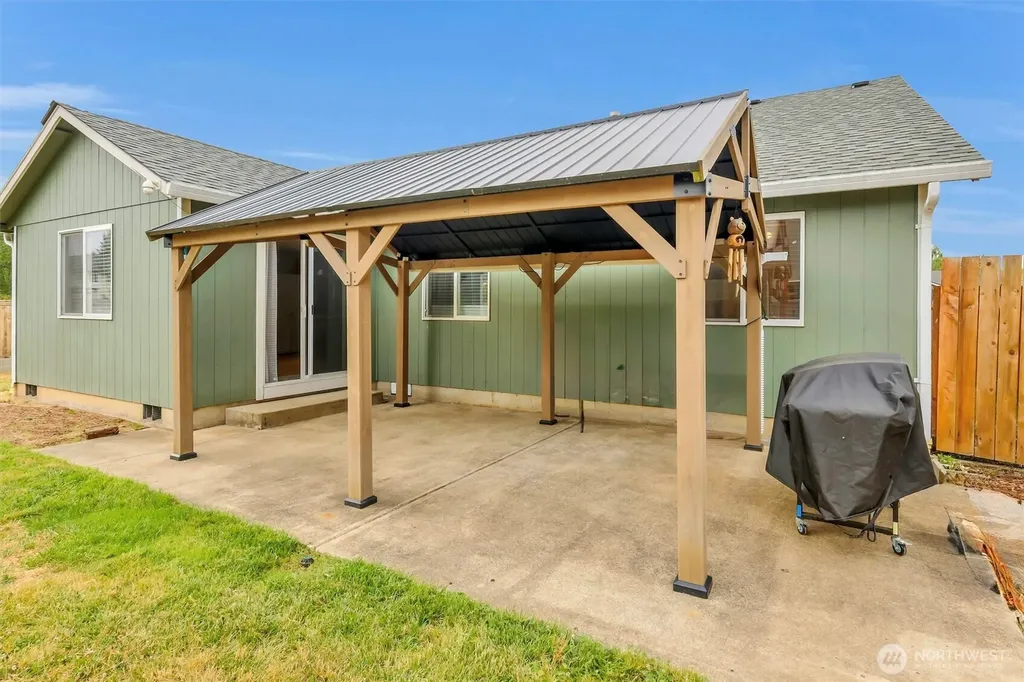 2520 NW 3rd Way Battle Ground WA 98604