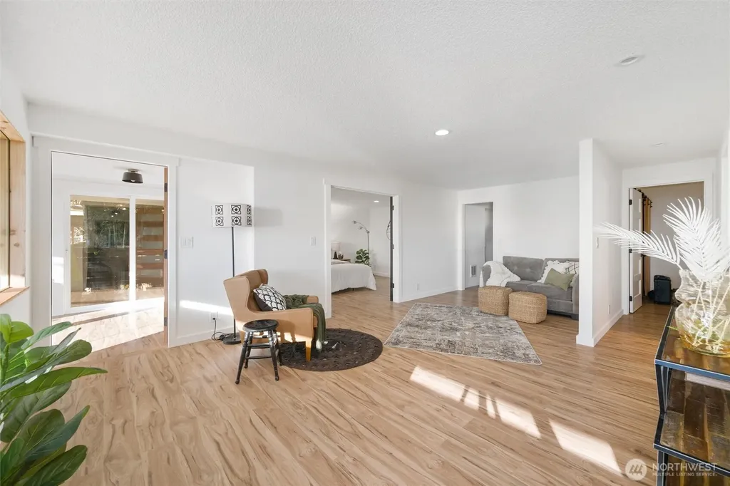 2553 Mackenzie Road Bellingham WA 98226