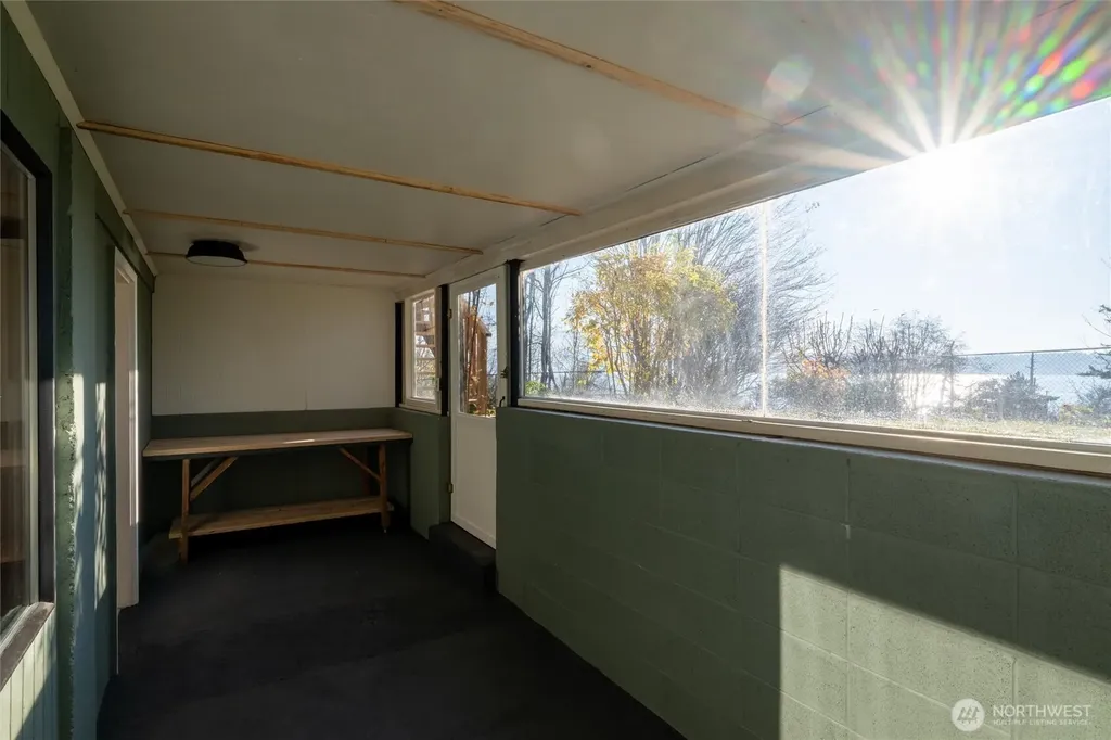 2553 Mackenzie Road Bellingham WA 98226