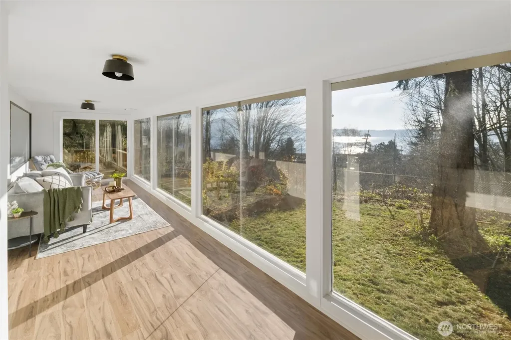 2553 Mackenzie Road Bellingham WA 98226
