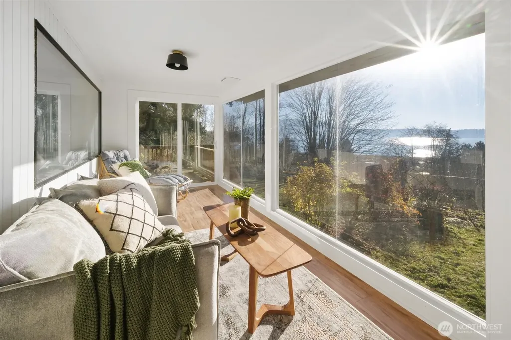 2553 Mackenzie Road Bellingham WA 98226