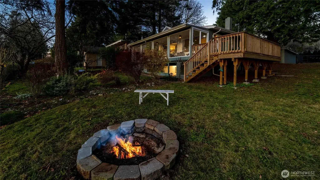 2553 Mackenzie Road Bellingham WA 98226