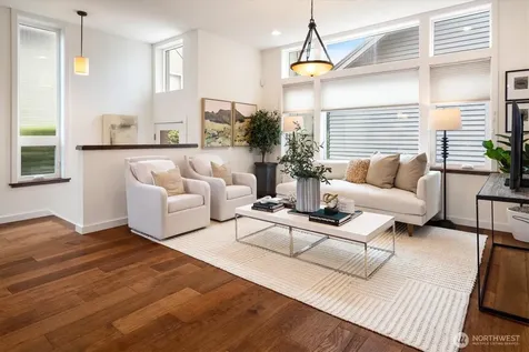 3832 S Edmunds Street Court Seattle WA 98118