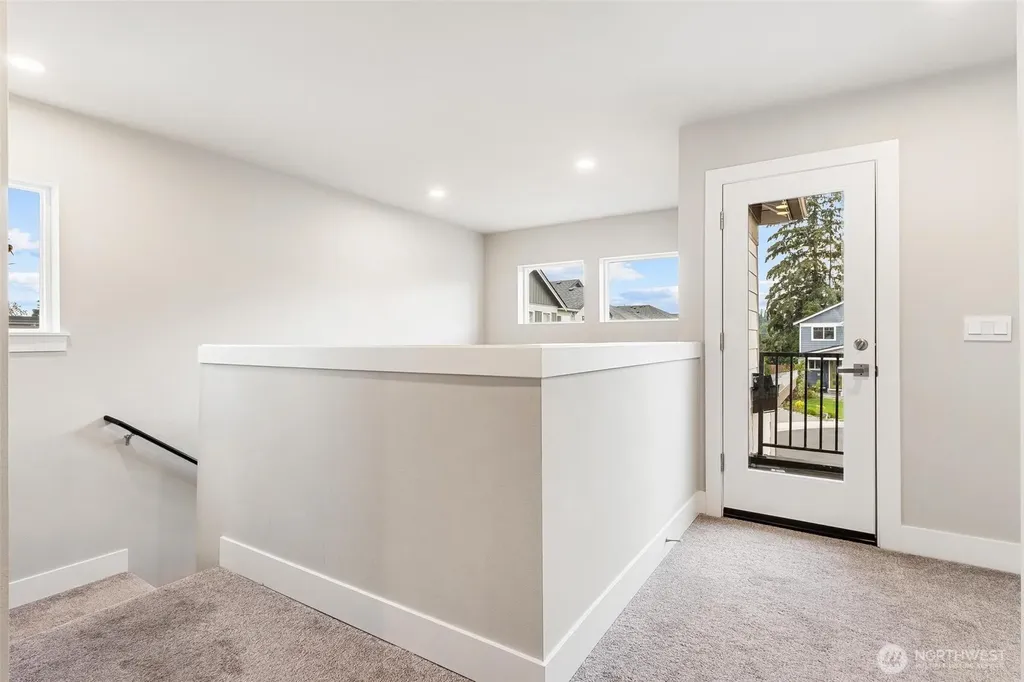 17809 2nd Ave W Bothell WA 98012