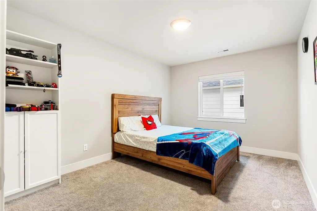 17809 2nd Ave W Bothell WA 98012