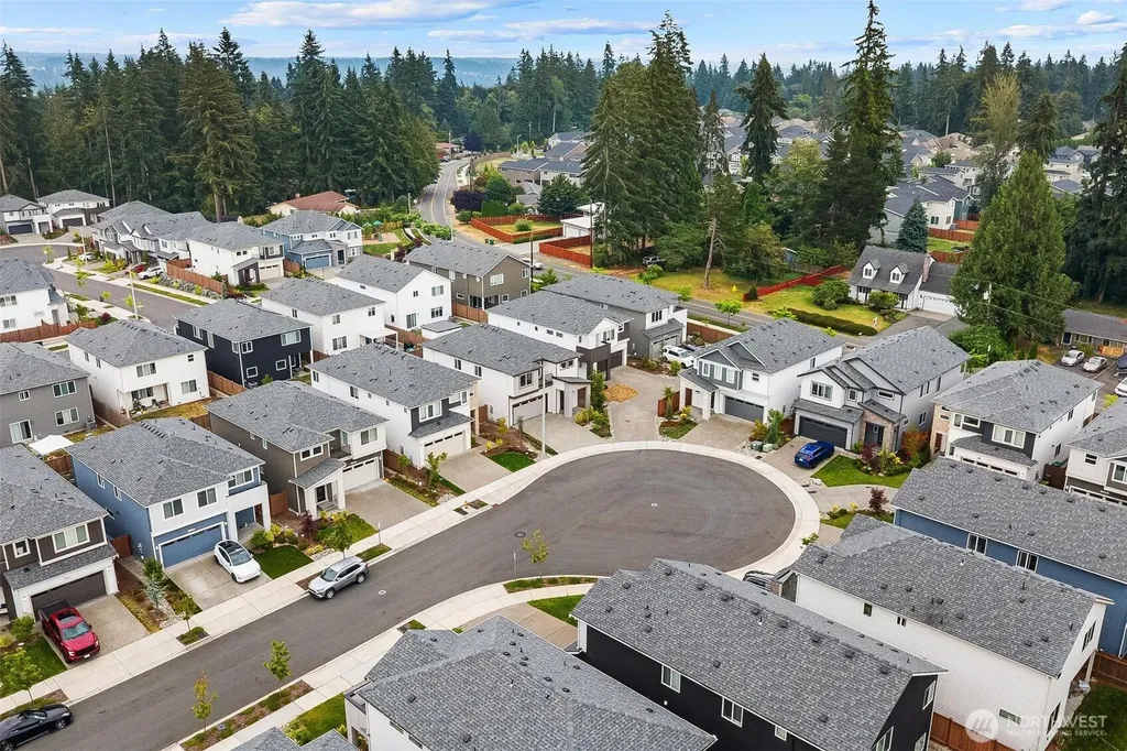 17809 2nd Ave W Bothell WA 98012