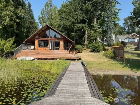 11521 E Lake Joy Drive NE Carnation WA 98014