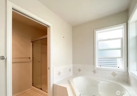 14829 23rd Place W Lynnwood WA 98087