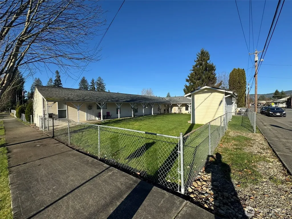 316 S Granite Granite Falls WA 98252