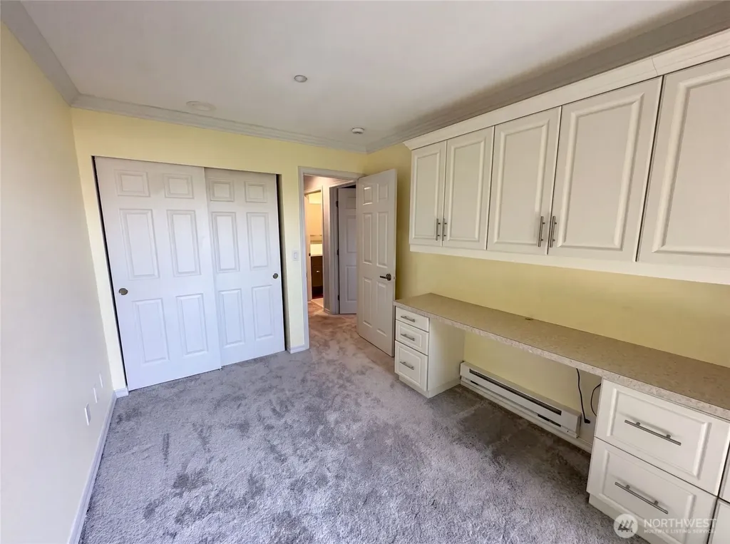 2325 Harbor Avenue SW Seattle WA 98126
