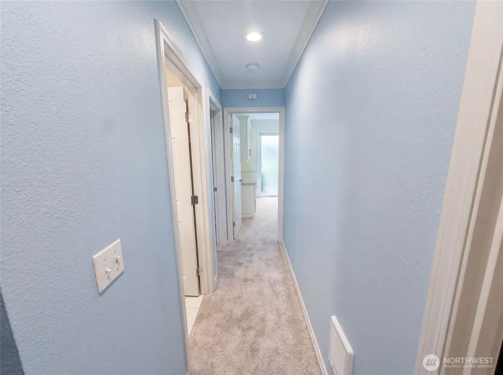 2325 Harbor Avenue SW Seattle WA 98126