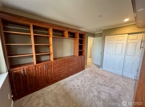 2325 Harbor Avenue SW Seattle WA 98126