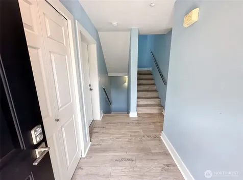 2325 Harbor Avenue SW Seattle WA 98126