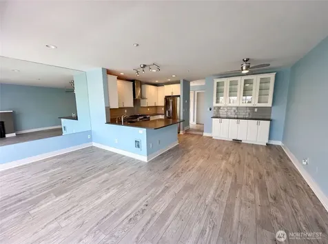 2325 Harbor Avenue SW Seattle WA 98126