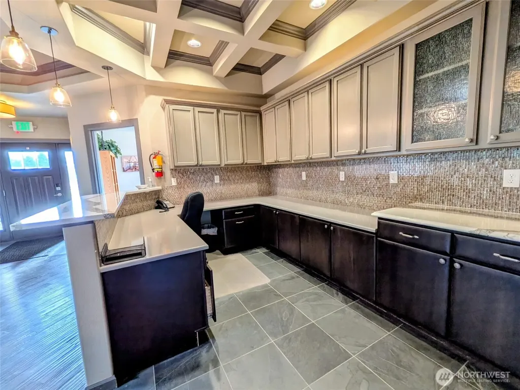 259003 Hwy 101 W Sequim WA 98382