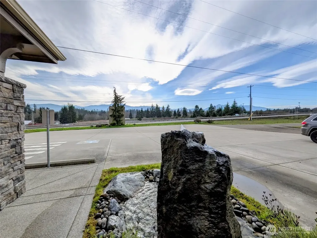 259003 Hwy 101 W Sequim WA 98382