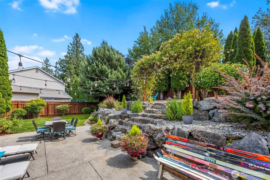 6412 Grand Pine Loop NE Bremerton WA 98311