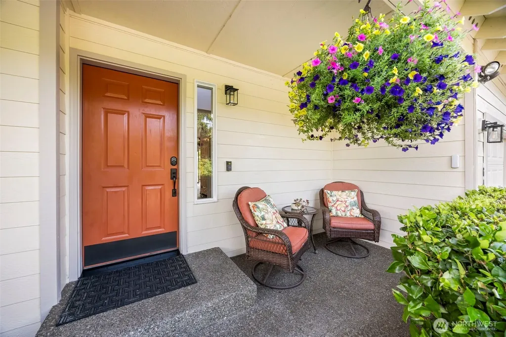 6412 Grand Pine Loop NE Bremerton WA 98311
