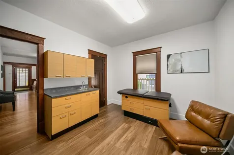 216 S Mission Street Wenatchee WA 98801