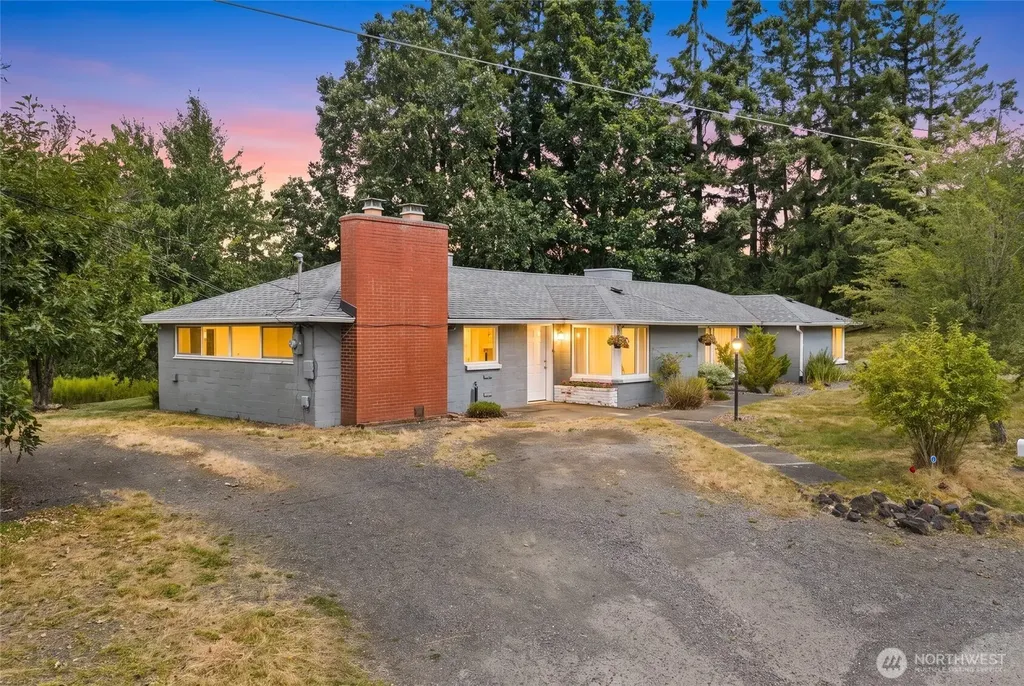 115 Yates Road Chehalis WA 98532